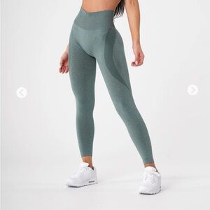 Original NVGT Forest Green Contour Seamless Leggings, Size S